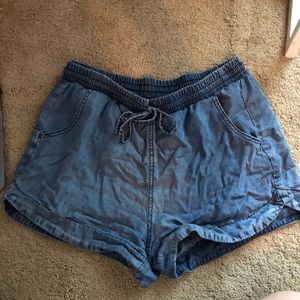 universal thread comfy denim flowy shorts